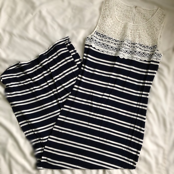 Suzy Shier Dresses & Skirts - Suzy Shier Dress 💥Bundle & Save💥